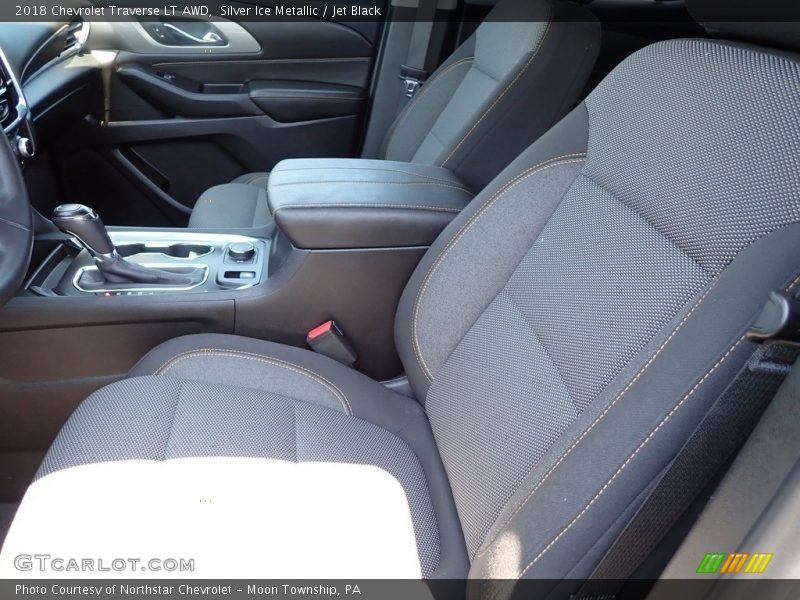 Silver Ice Metallic / Jet Black 2018 Chevrolet Traverse LT AWD
