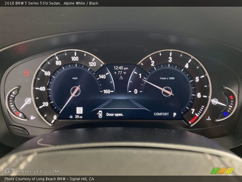 Alpine White / Black 2018 BMW 5 Series 530i Sedan