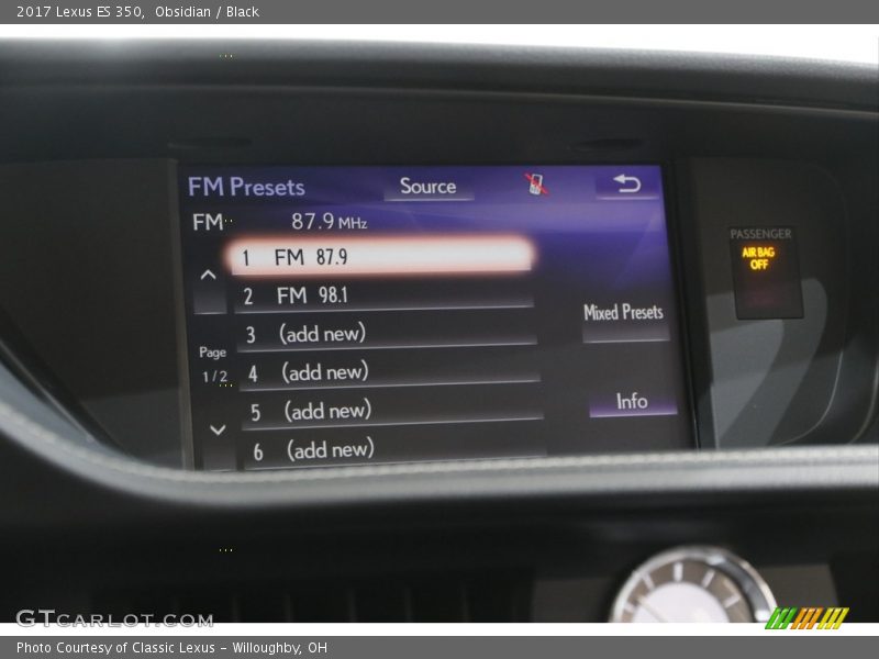 Obsidian / Black 2017 Lexus ES 350