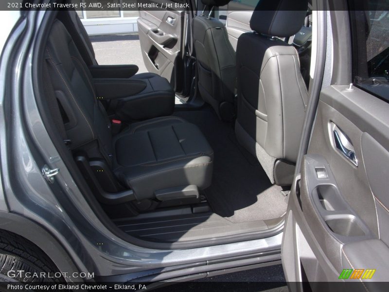 Satin Steel Metallic / Jet Black 2021 Chevrolet Traverse RS AWD
