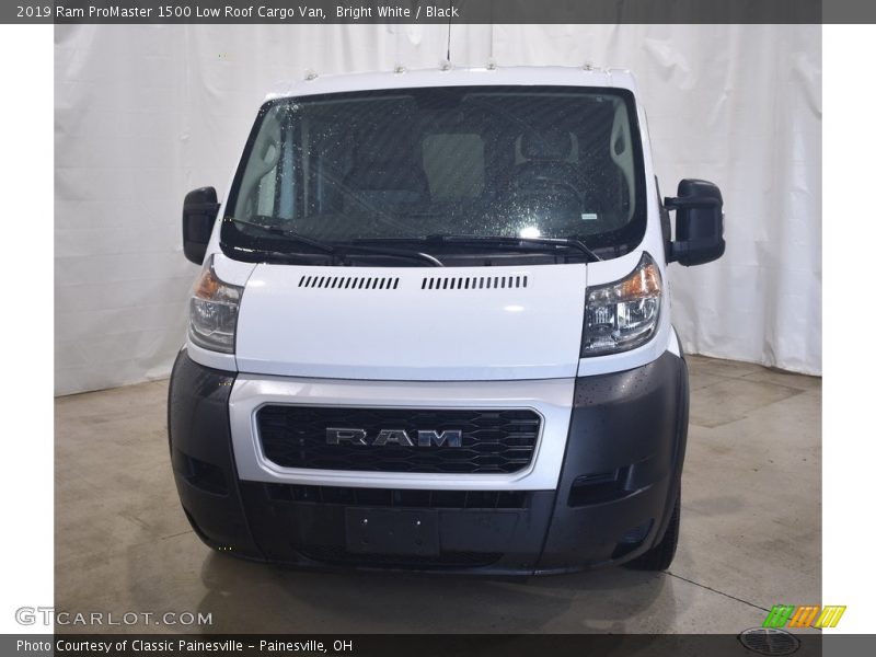 Bright White / Black 2019 Ram ProMaster 1500 Low Roof Cargo Van