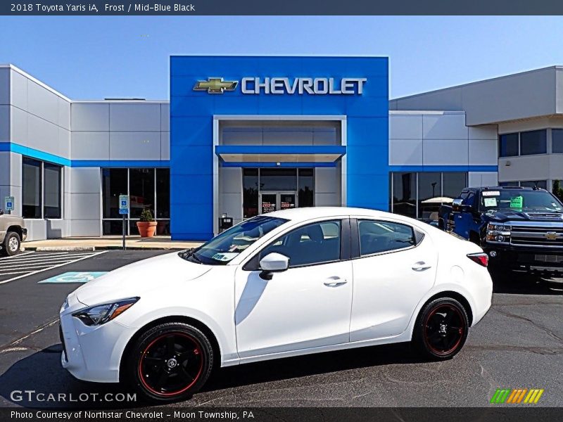 Frost / Mid-Blue Black 2018 Toyota Yaris iA