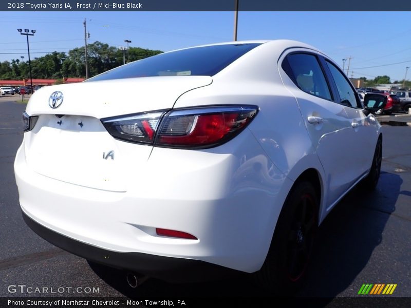 Frost / Mid-Blue Black 2018 Toyota Yaris iA
