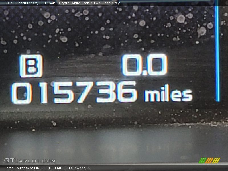 Crystal White Pearl / Two-Tone Gray 2019 Subaru Legacy 2.5i Sport