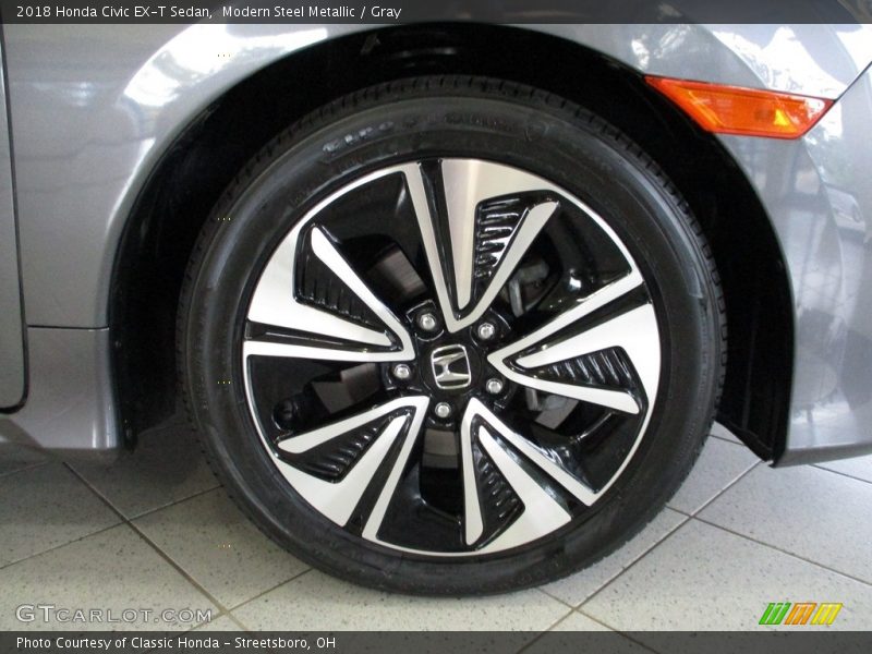 Modern Steel Metallic / Gray 2018 Honda Civic EX-T Sedan