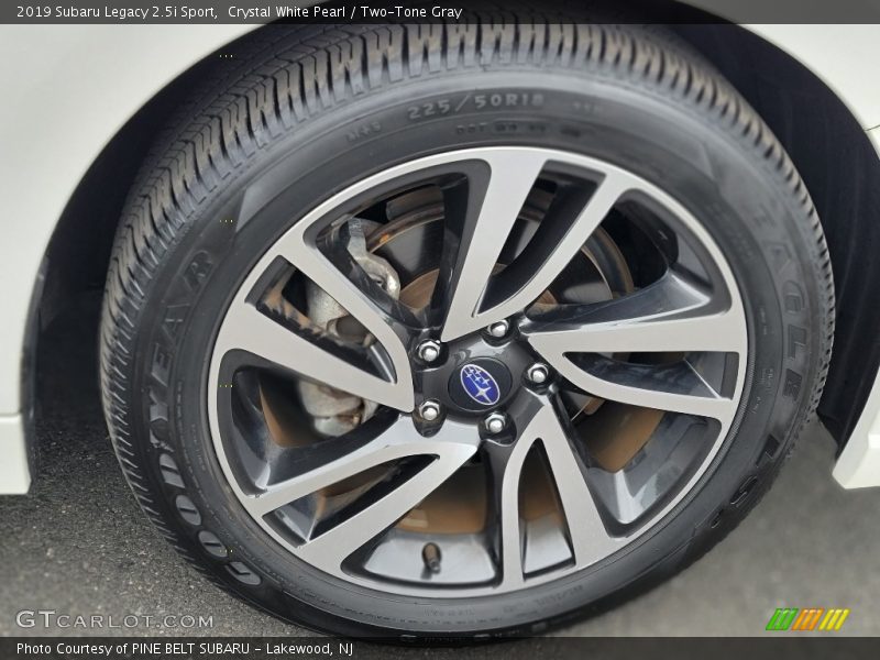 Crystal White Pearl / Two-Tone Gray 2019 Subaru Legacy 2.5i Sport