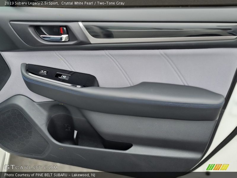 Crystal White Pearl / Two-Tone Gray 2019 Subaru Legacy 2.5i Sport