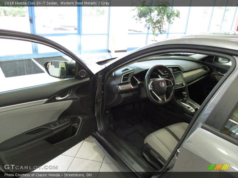 Modern Steel Metallic / Gray 2018 Honda Civic EX-T Sedan