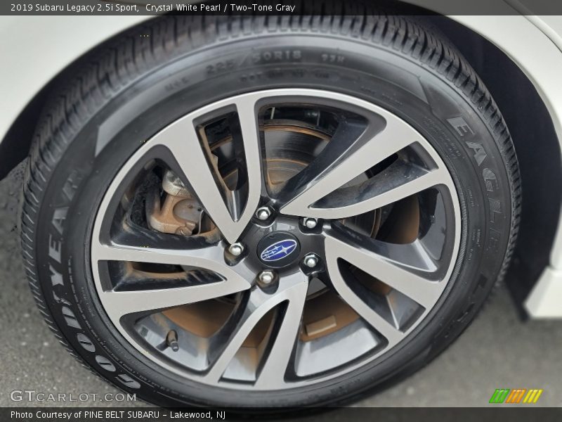 Crystal White Pearl / Two-Tone Gray 2019 Subaru Legacy 2.5i Sport