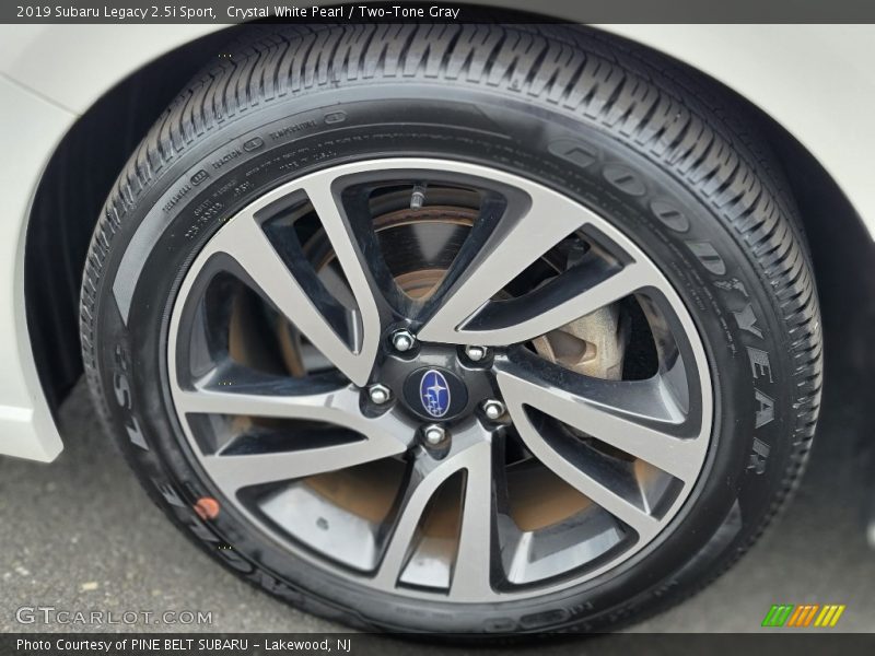 Crystal White Pearl / Two-Tone Gray 2019 Subaru Legacy 2.5i Sport