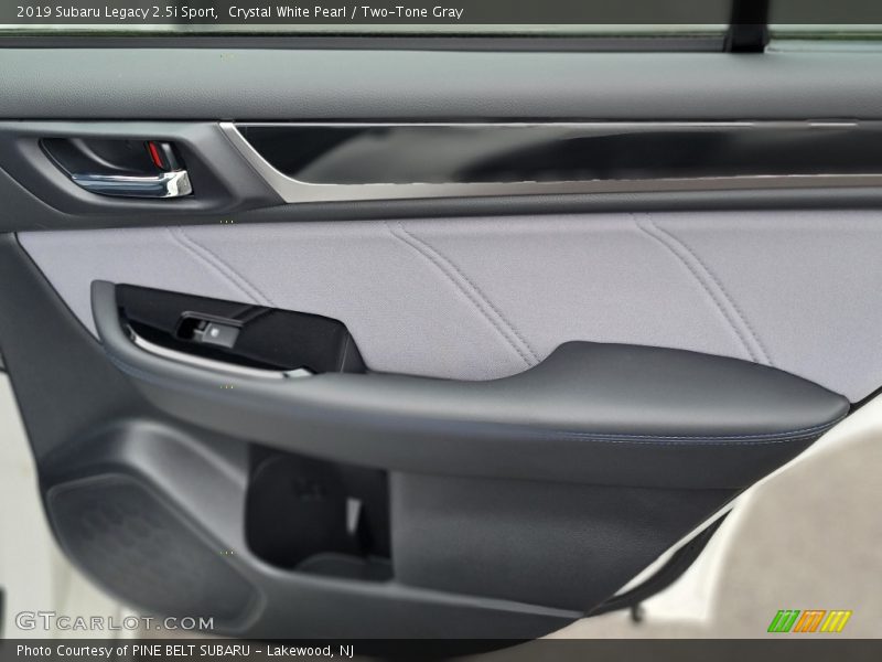 Crystal White Pearl / Two-Tone Gray 2019 Subaru Legacy 2.5i Sport