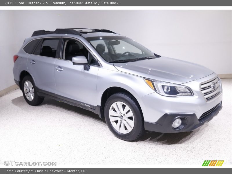 Front 3/4 View of 2015 Outback 2.5i Premium