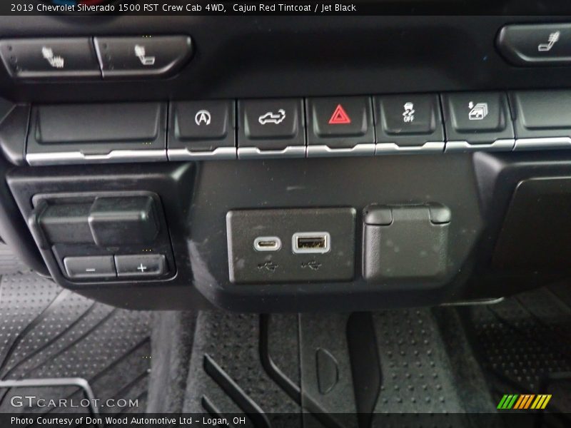 Cajun Red Tintcoat / Jet Black 2019 Chevrolet Silverado 1500 RST Crew Cab 4WD