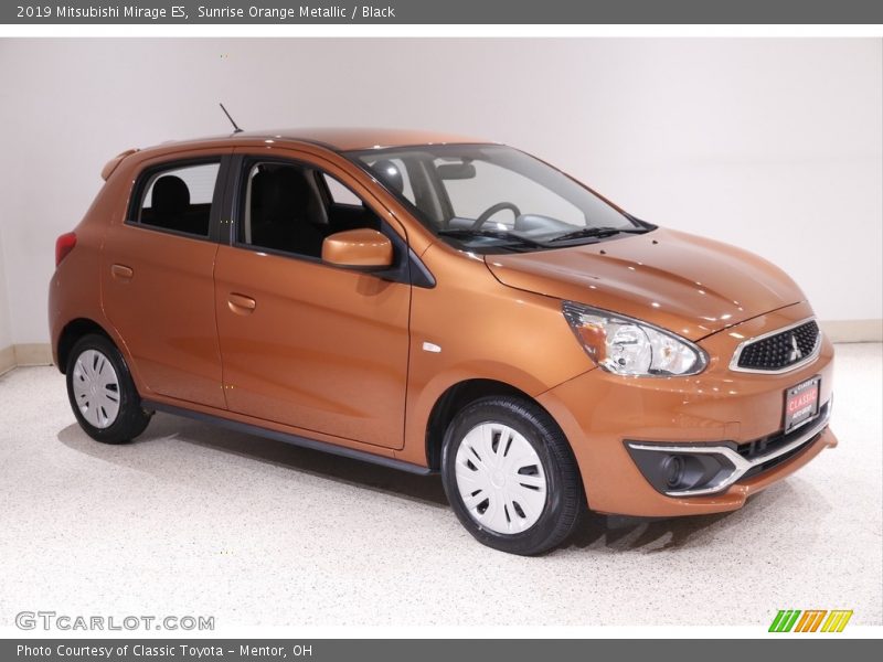Sunrise Orange Metallic / Black 2019 Mitsubishi Mirage ES