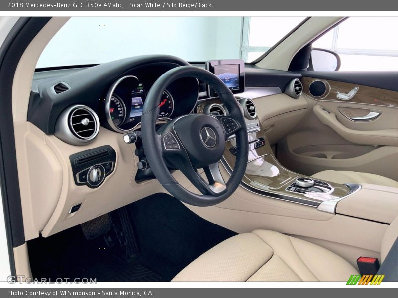 Front Seat of 2018 GLC 350e 4Matic
