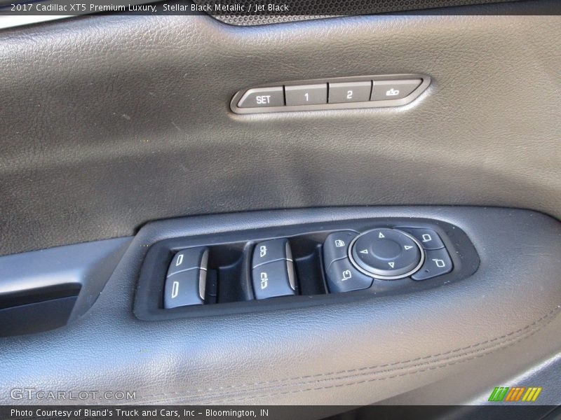Stellar Black Metallic / Jet Black 2017 Cadillac XT5 Premium Luxury