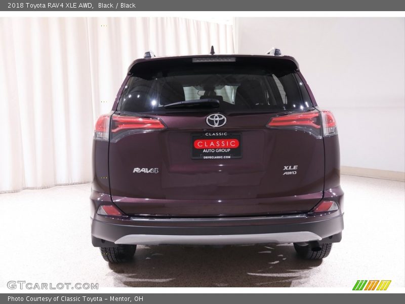 Black / Black 2018 Toyota RAV4 XLE AWD