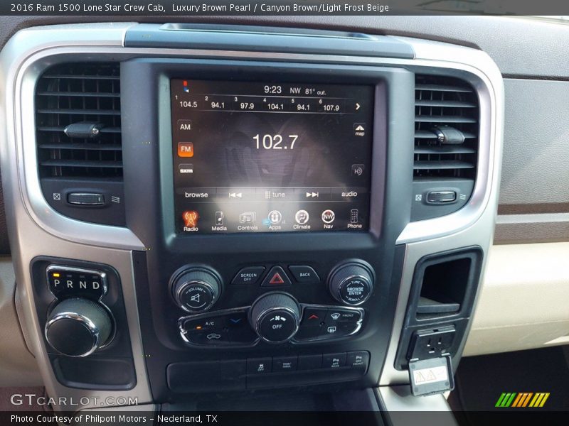Controls of 2016 1500 Lone Star Crew Cab