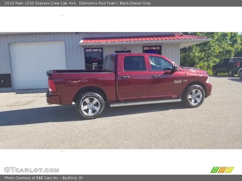 Delmonico Red Pearl / Black/Diesel Gray 2016 Ram 1500 Express Crew Cab 4x4