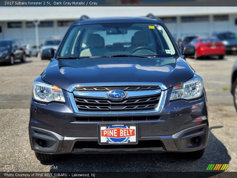 Dark Gray Metallic / Gray 2017 Subaru Forester 2.5i