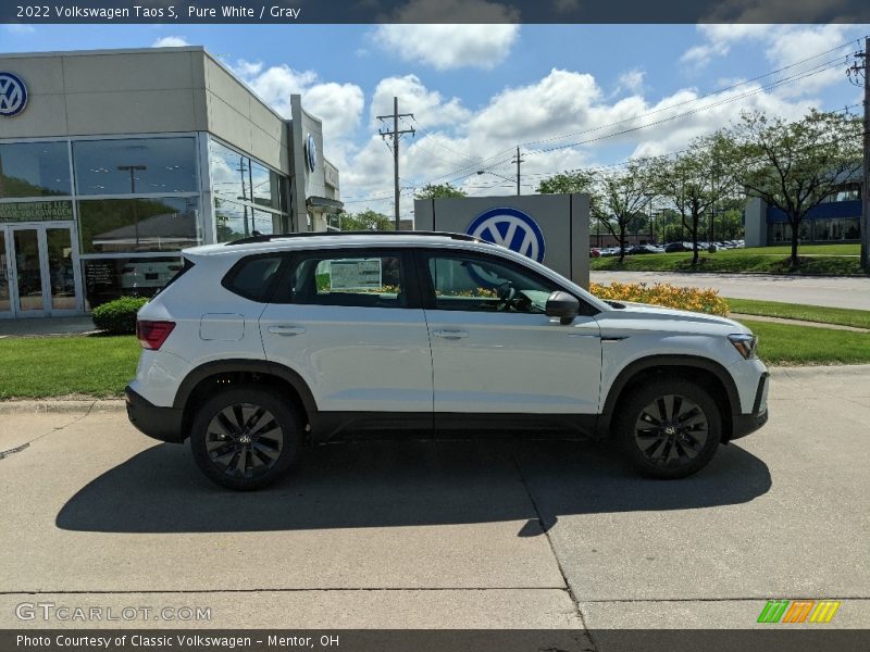  2022 Taos S Pure White