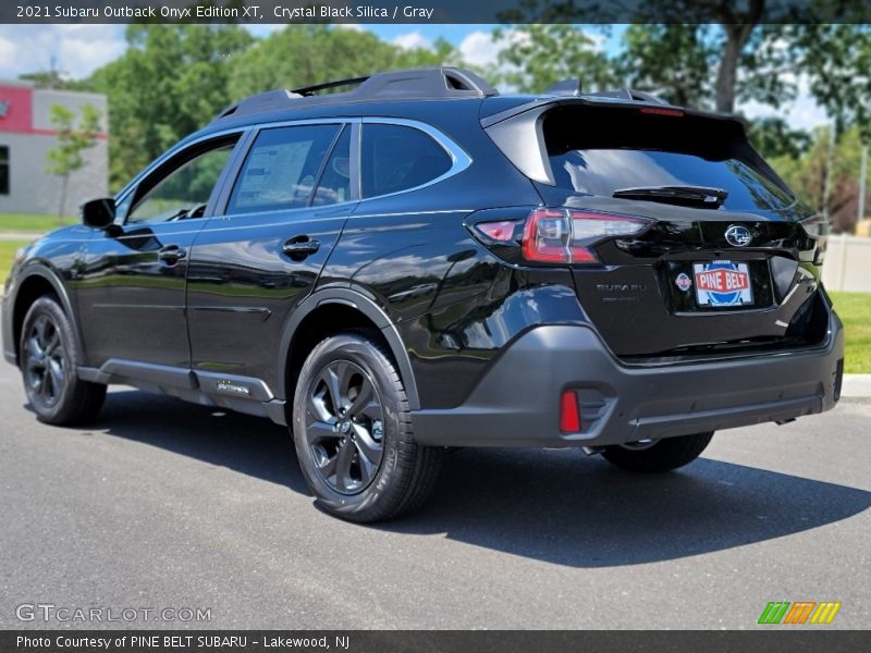 Crystal Black Silica / Gray 2021 Subaru Outback Onyx Edition XT