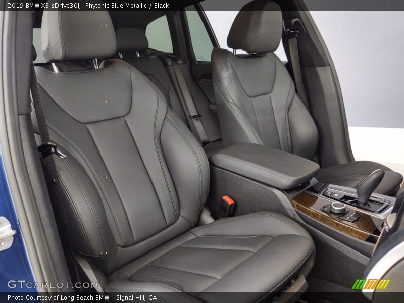 Front Seat of 2019 X3 sDrive30i