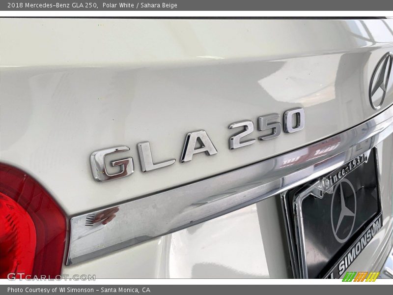 Polar White / Sahara Beige 2018 Mercedes-Benz GLA 250