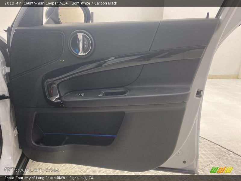 Light White / Carbon Black 2018 Mini Countryman Cooper ALL4