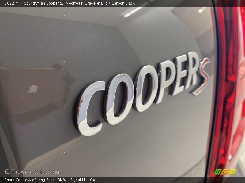 Moonwalk Gray Metallic / Carbon Black 2022 Mini Countryman Cooper S