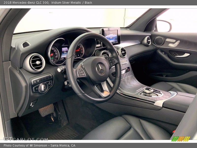 Iridium Silver Metallic / Black 2018 Mercedes-Benz GLC 300