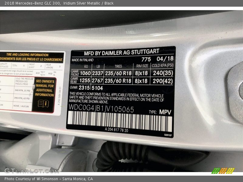 Iridium Silver Metallic / Black 2018 Mercedes-Benz GLC 300