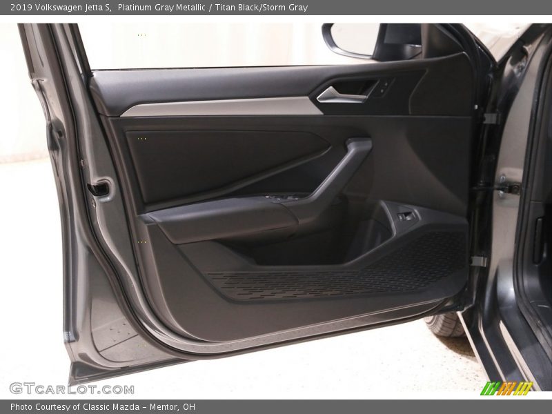 Platinum Gray Metallic / Titan Black/Storm Gray 2019 Volkswagen Jetta S
