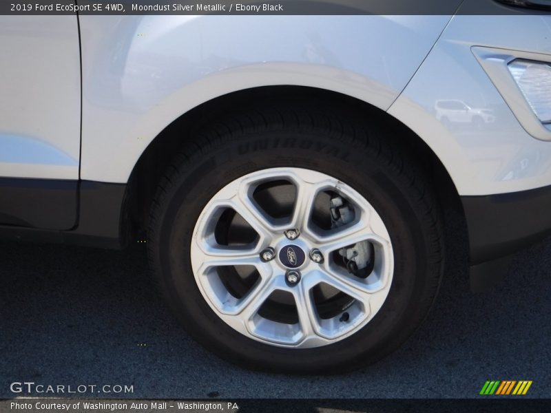 Moondust Silver Metallic / Ebony Black 2019 Ford EcoSport SE 4WD