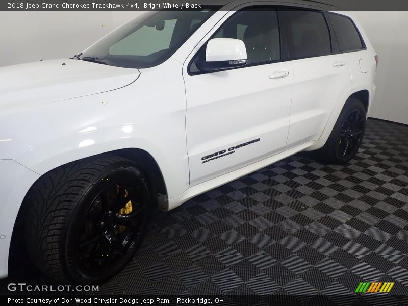 Bright White / Black 2018 Jeep Grand Cherokee Trackhawk 4x4