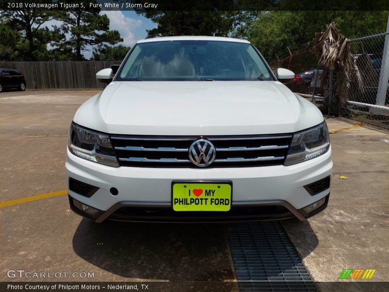 Pure White / Storm Gray 2018 Volkswagen Tiguan S