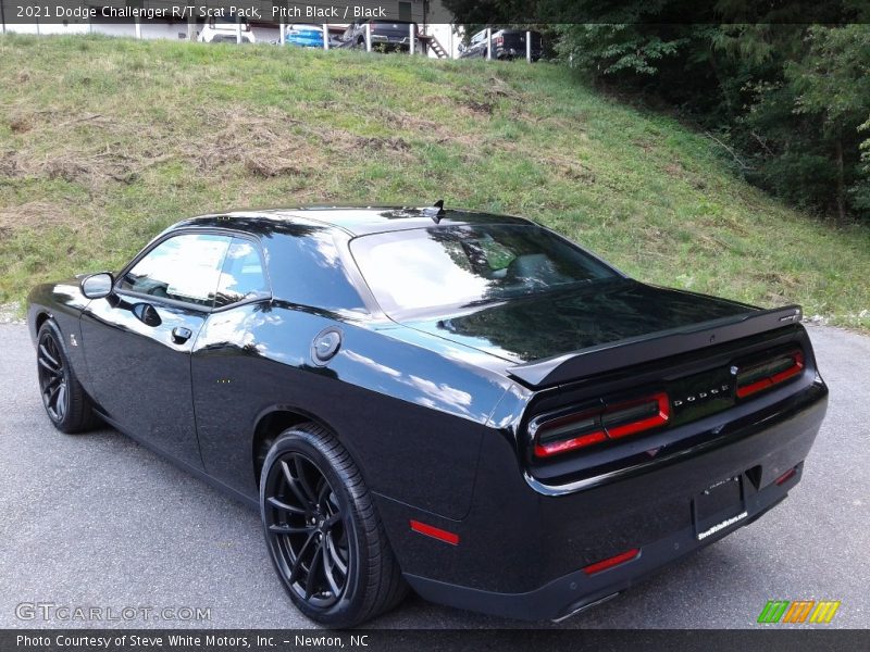 Pitch Black / Black 2021 Dodge Challenger R/T Scat Pack