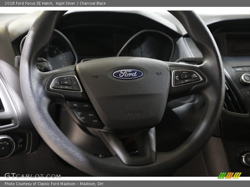 Ingot Silver / Charcoal Black 2018 Ford Focus SE Hatch