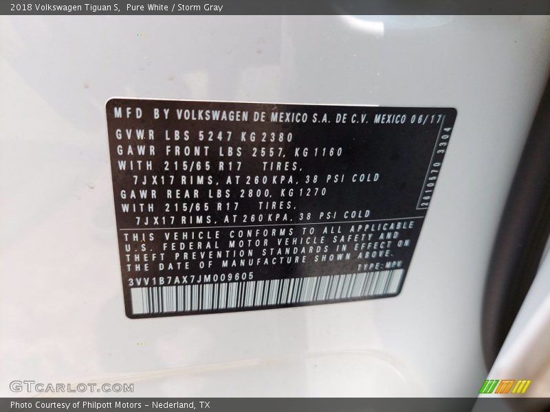 Pure White / Storm Gray 2018 Volkswagen Tiguan S