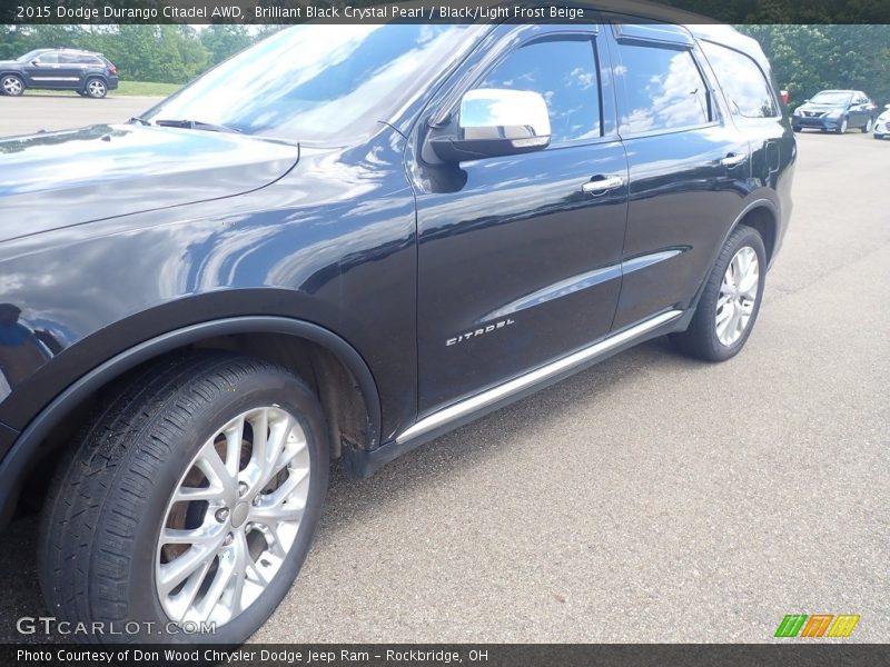 Brilliant Black Crystal Pearl / Black/Light Frost Beige 2015 Dodge Durango Citadel AWD