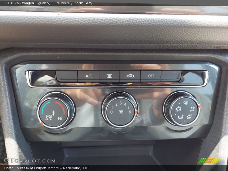 Pure White / Storm Gray 2018 Volkswagen Tiguan S