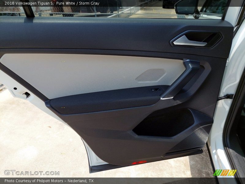 Pure White / Storm Gray 2018 Volkswagen Tiguan S