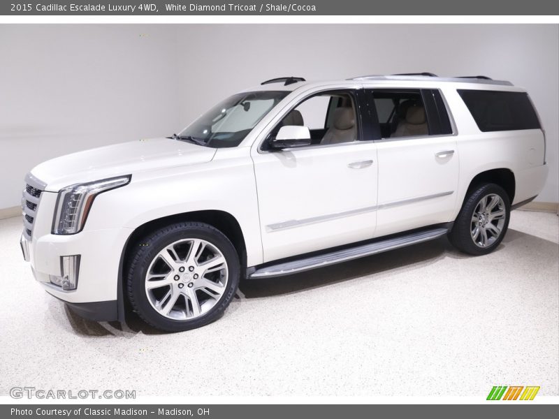 White Diamond Tricoat / Shale/Cocoa 2015 Cadillac Escalade Luxury 4WD