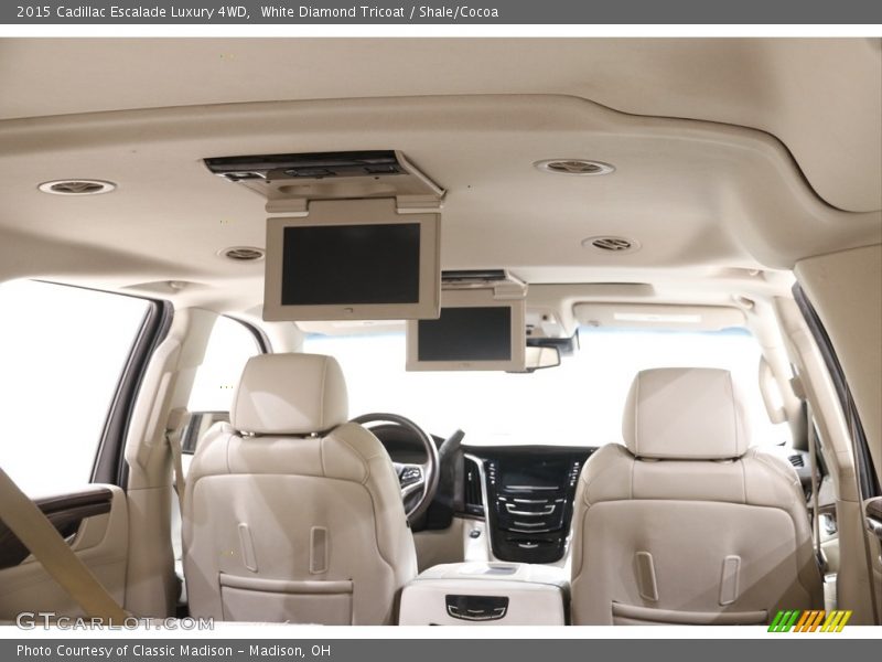 White Diamond Tricoat / Shale/Cocoa 2015 Cadillac Escalade Luxury 4WD