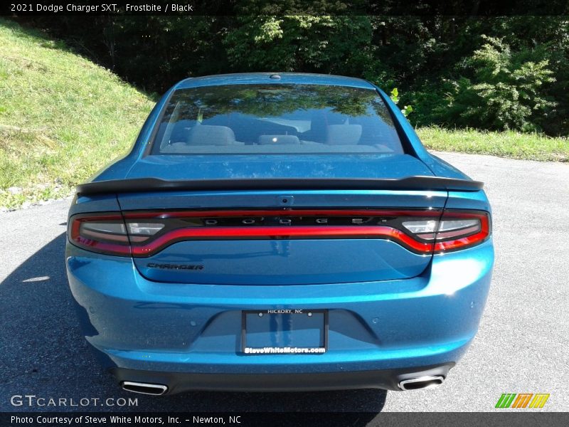 Frostbite / Black 2021 Dodge Charger SXT