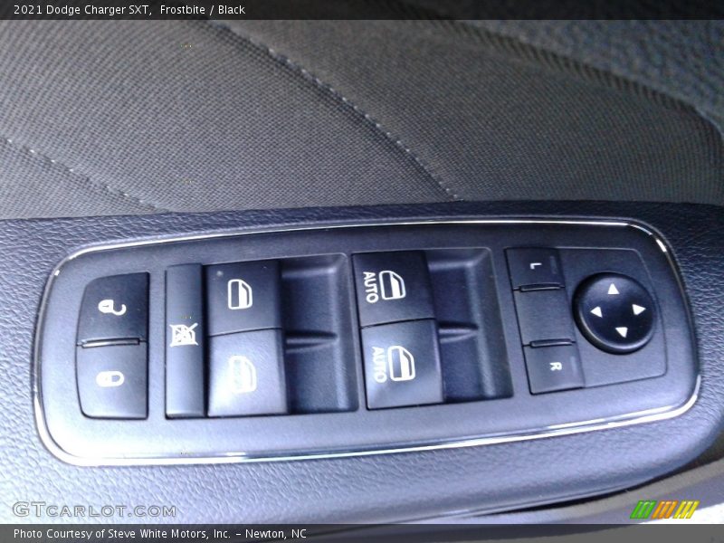 Frostbite / Black 2021 Dodge Charger SXT
