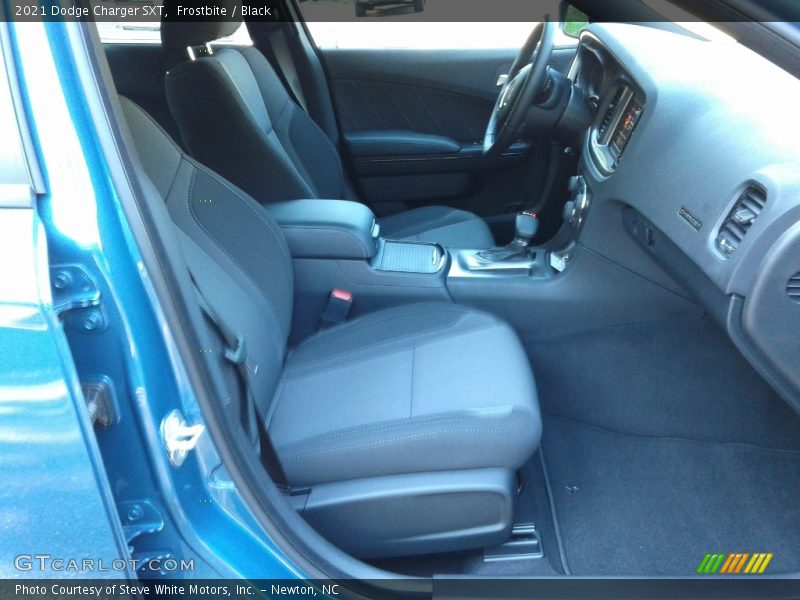 Frostbite / Black 2021 Dodge Charger SXT