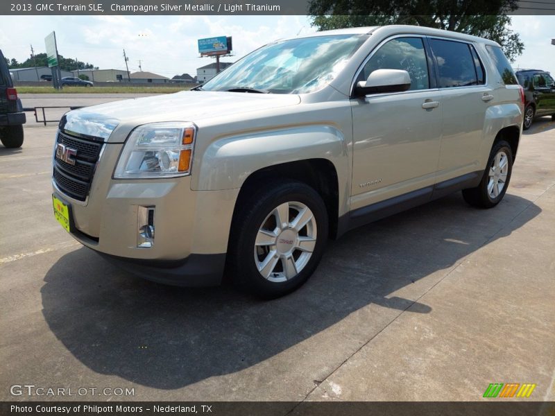 Champagne Silver Metallic / Light Titanium 2013 GMC Terrain SLE