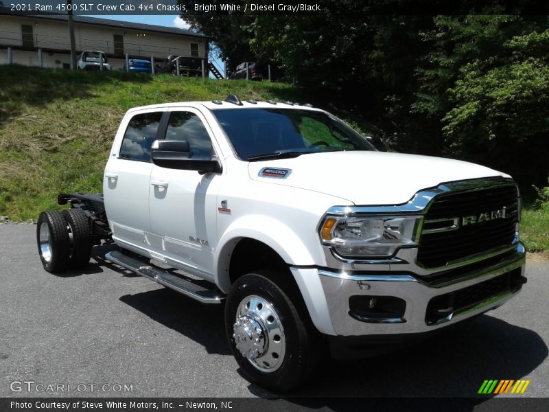 Front 3/4 View of 2021 4500 SLT Crew Cab 4x4 Chassis