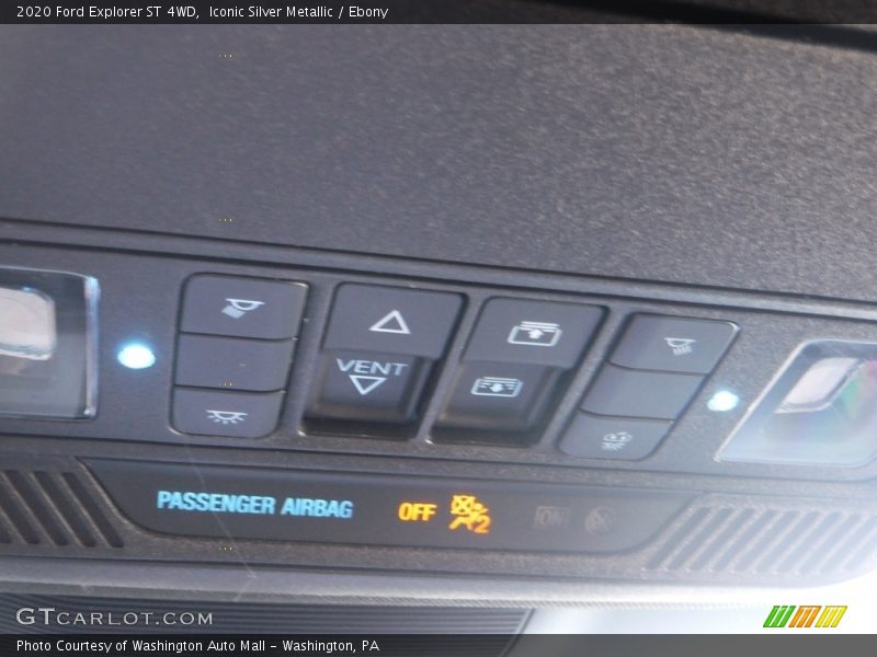 Iconic Silver Metallic / Ebony 2020 Ford Explorer ST 4WD